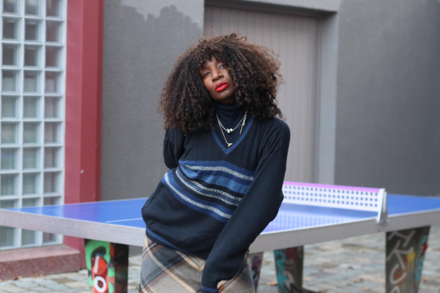 Vintage Navy Striped Sweater Oversized 90s V-Neck Pullover Knit Blue Geometric