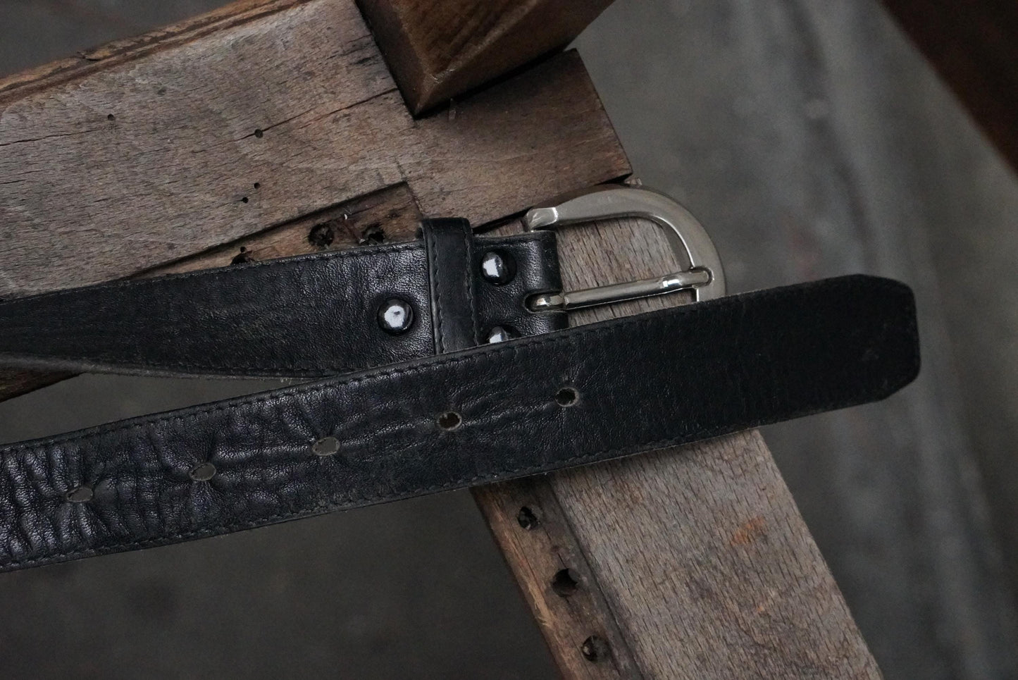 Vintage Black Leather Belt Silver Horseshoe Buckle Distressed Boho Waist Belt