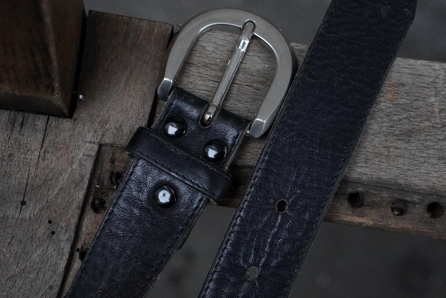 Vintage Black Leather Belt Silver Horseshoe Buckle Distressed Boho Waist Belt