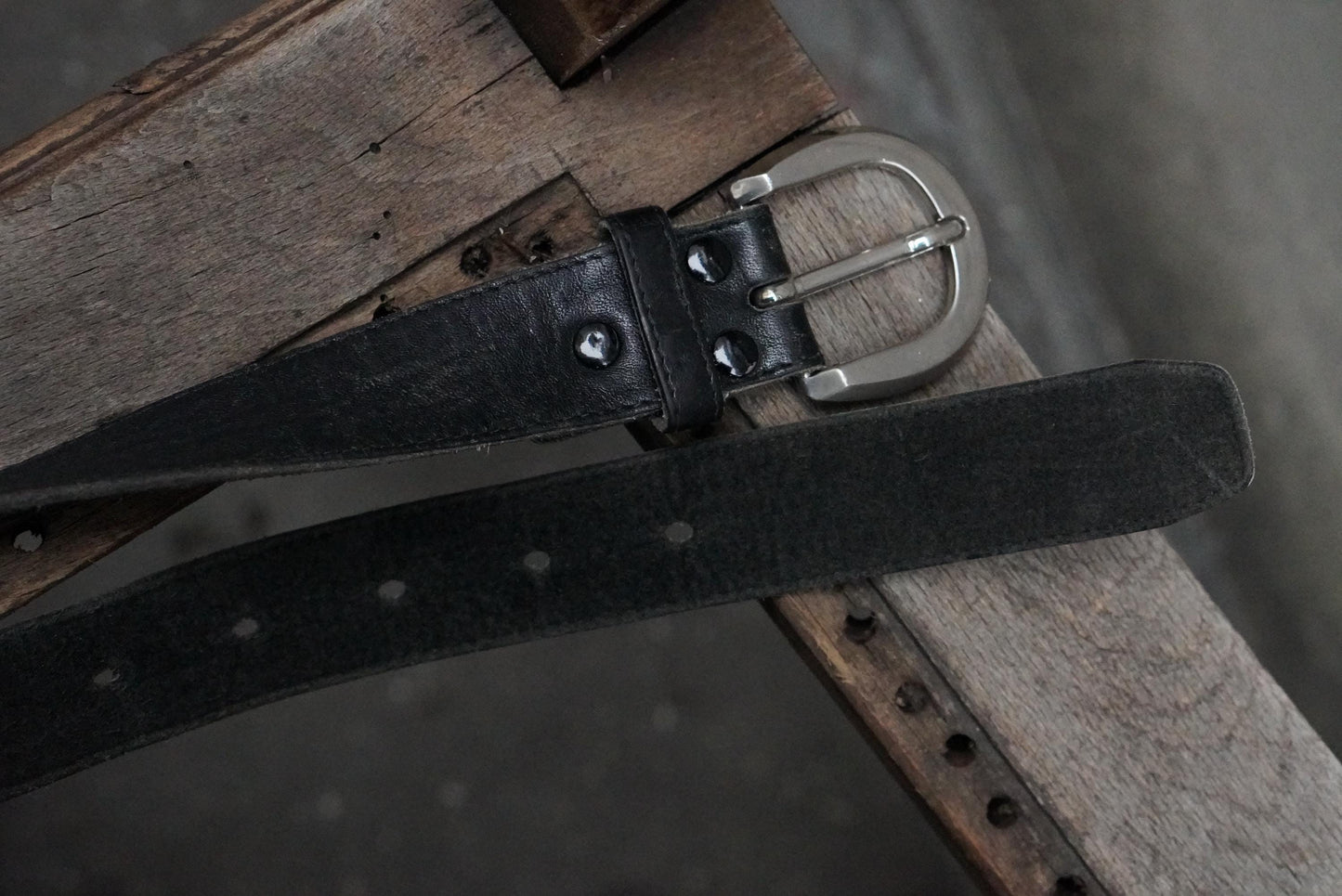 Vintage Black Leather Belt Silver Horseshoe Buckle Distressed Boho Waist Belt