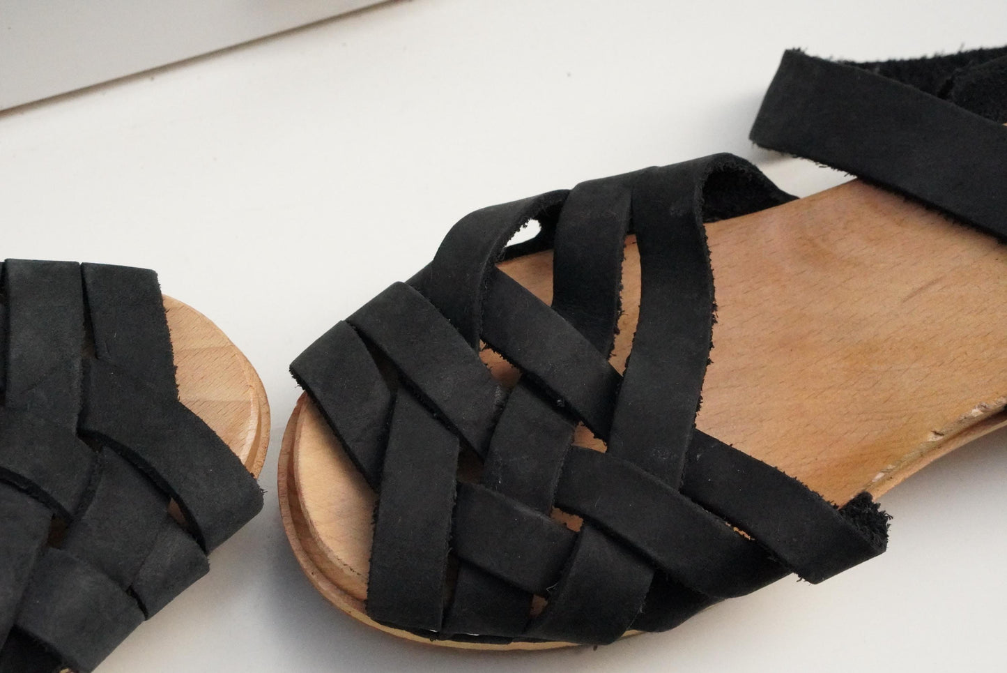 Vintage Swedish Black Leather Clogs Wooden Heel| 90s Sandals Moheda Toffeln Boho Shoes
