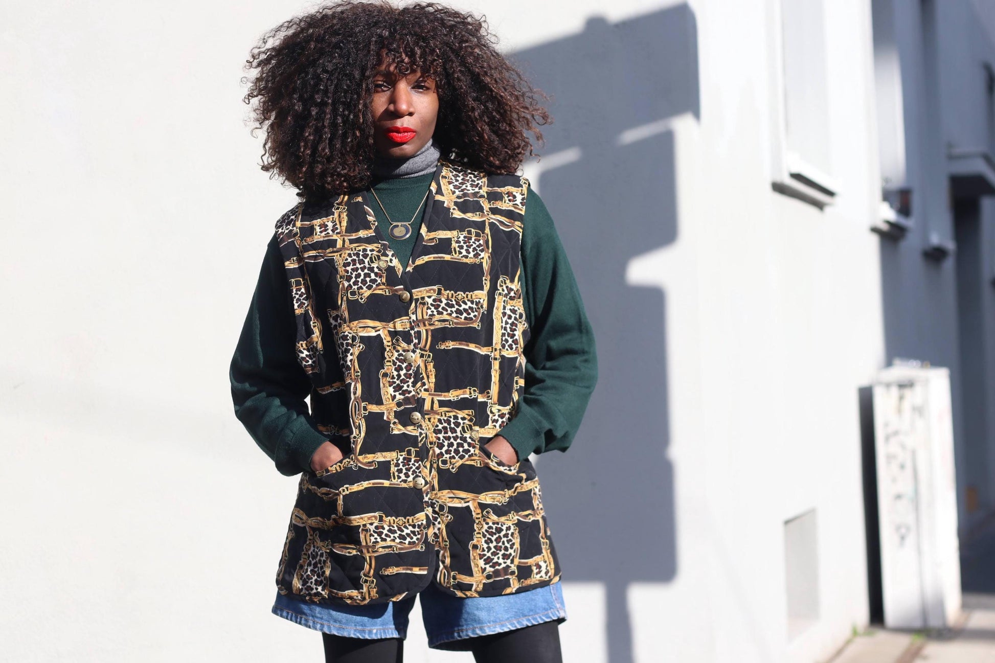 Vintage Quilted Vest Chain Print Leopard Waistcoat 90s Sleeveless Jacket Medium