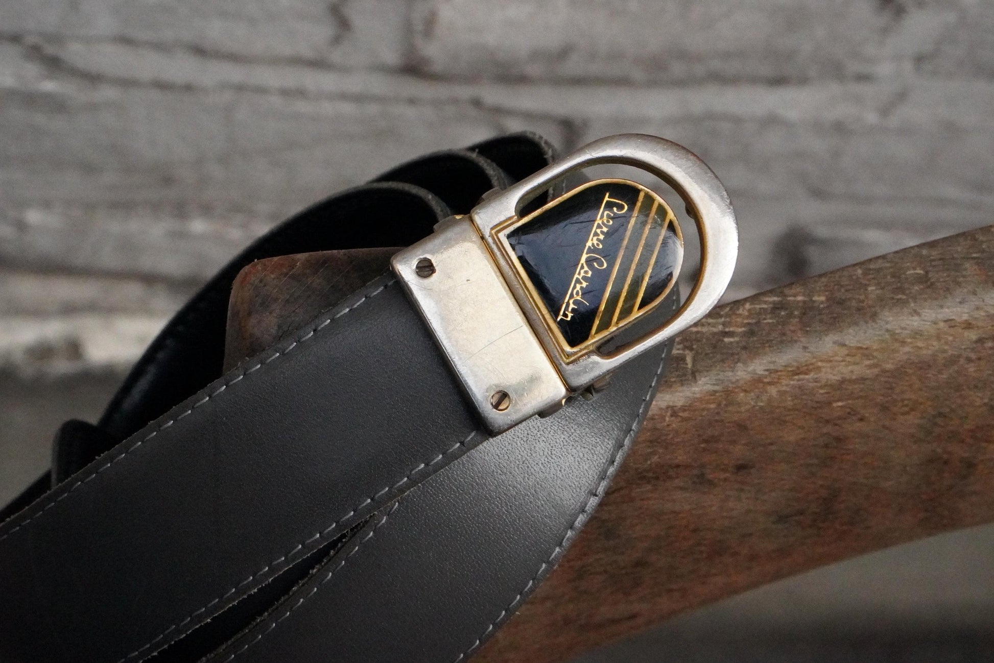 Vintage Pierre Cardin Belt – 1980s Gold Logo Buckle Grey Leather Designer