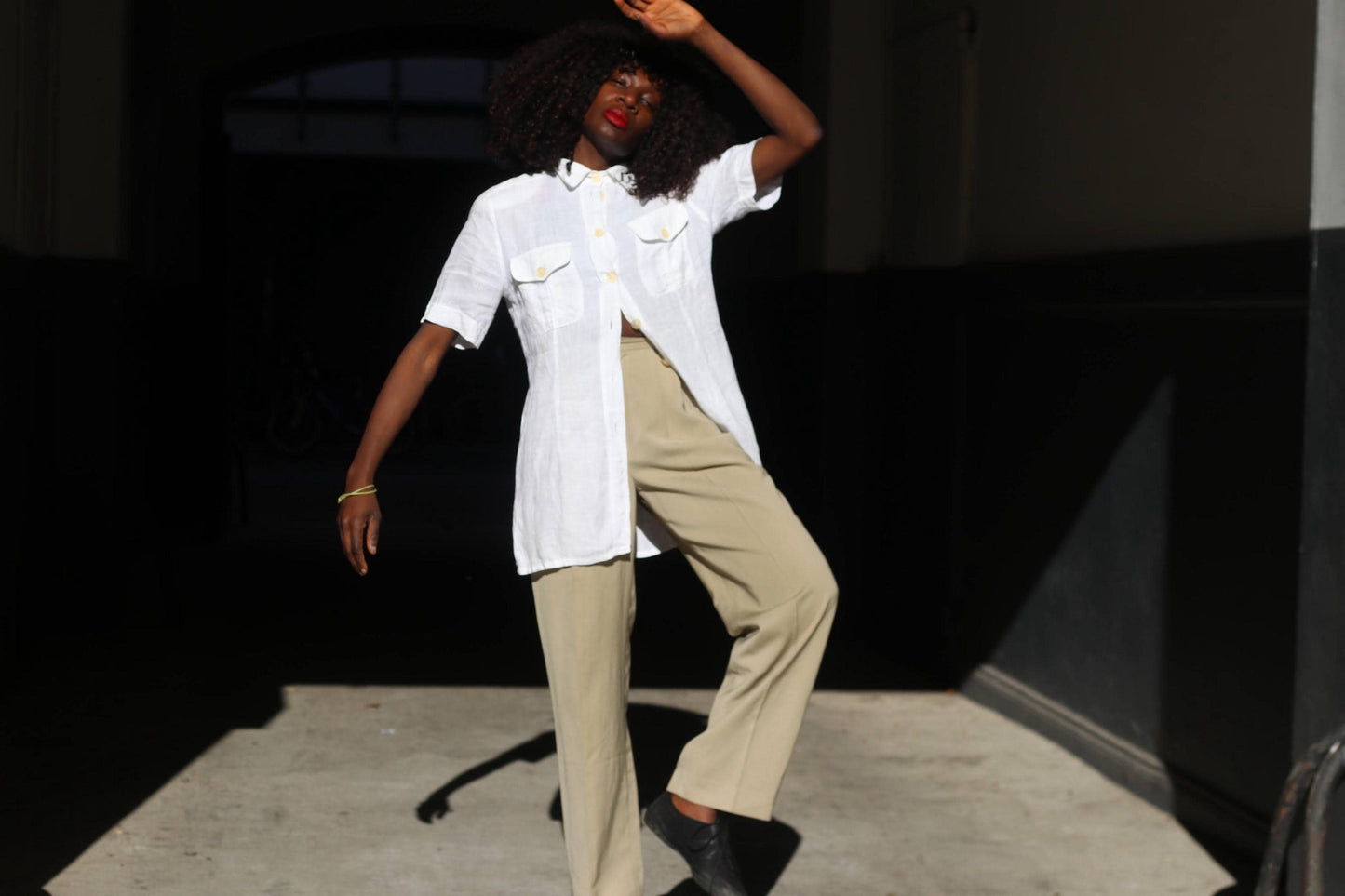 Vintage White Linen Blouse Short Sleeve Button Down Shirt Pocket Detail