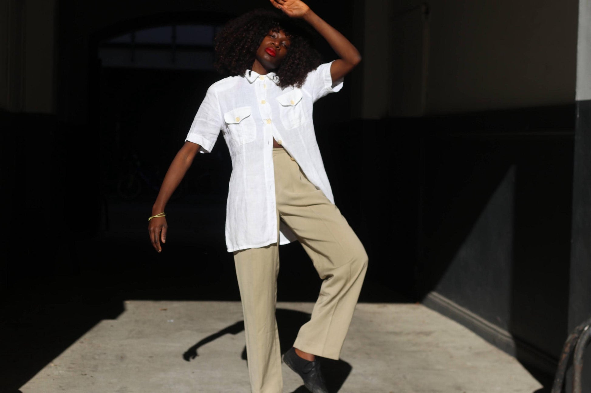 Vintage White Linen Blouse Short Sleeve Button Down Shirt Pocket Detail
