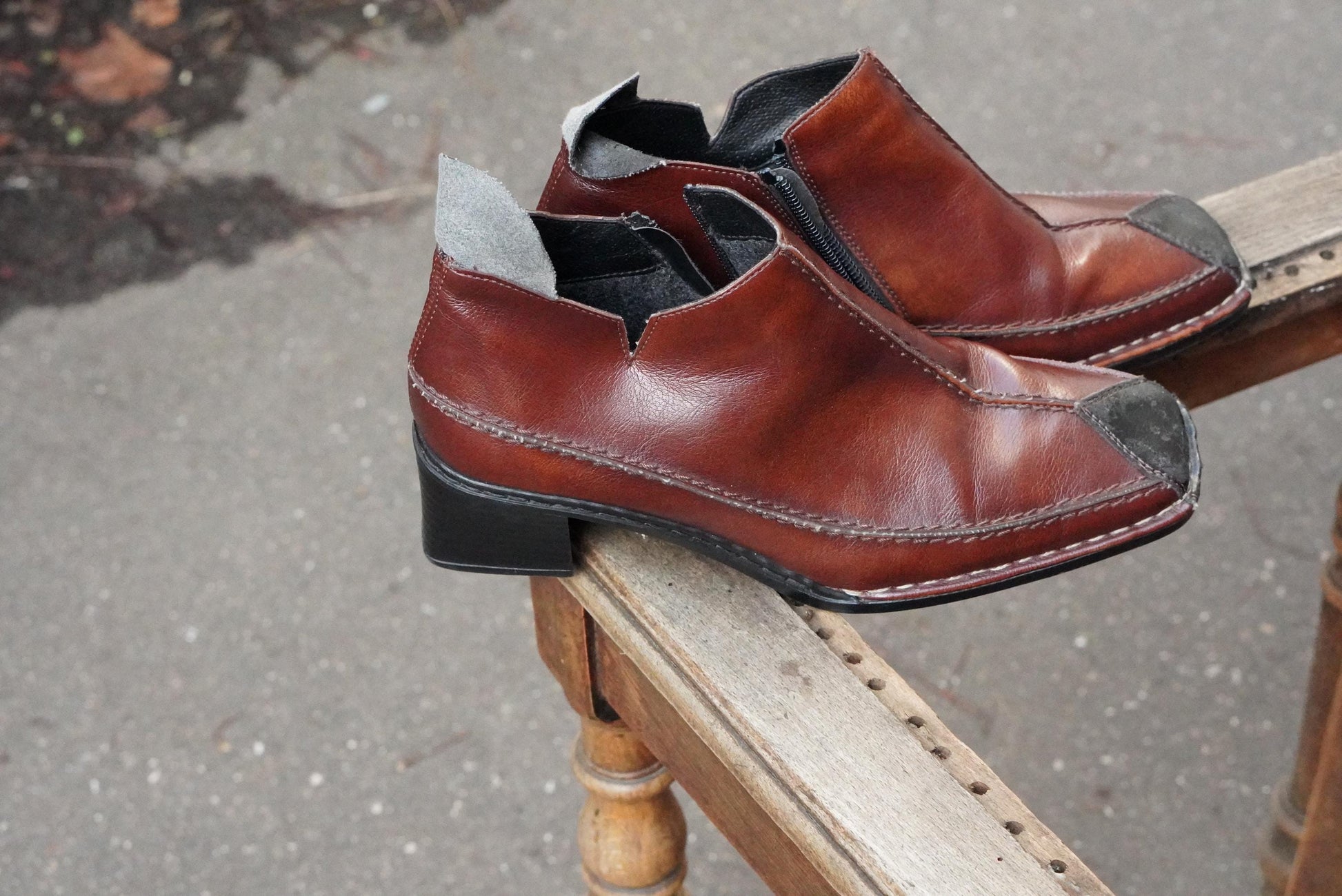 Vintage Rieker Brown Leather Ankle Boots Square Toe Block Heel 90s Minimalist