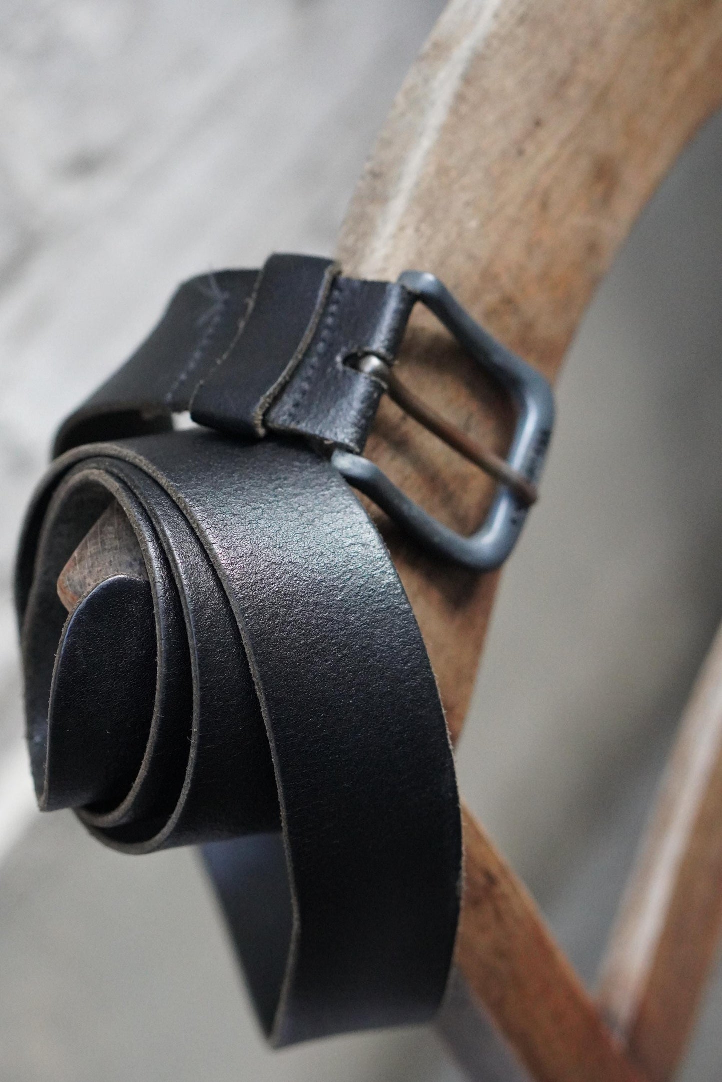 Vintage Wrangler Black Leather Belt with Gunmetal Buckle