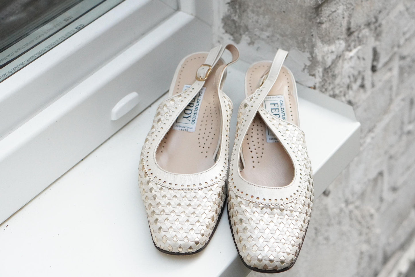 Vintage Italian Leather Slingback Shoes Cream Gold Woven Flats Square Toe Size 38.5