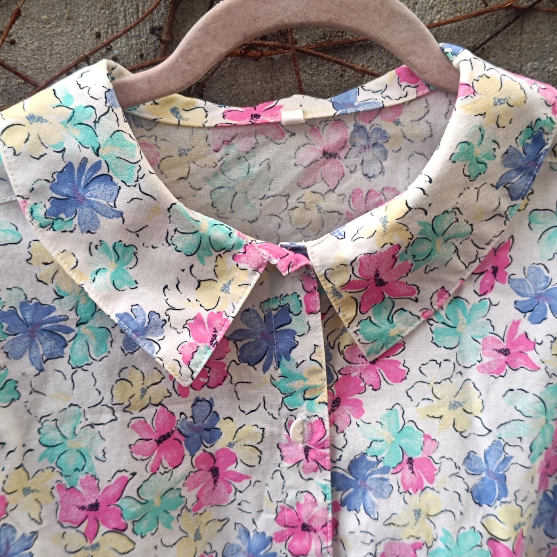 Vintage 80s Floral Blouse Camp Collar Pastel Shirt Abstract Flower Print Top Cotton