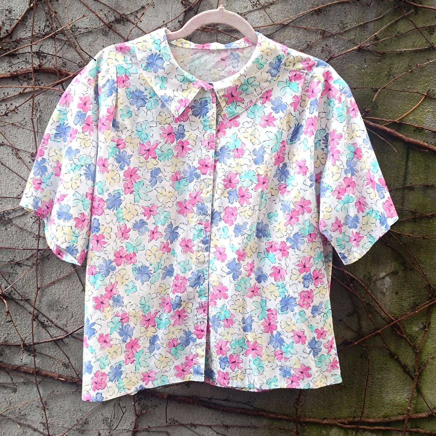 Vintage 80s Floral Blouse Camp Collar Pastel Shirt Abstract Flower Print Top Cotton
