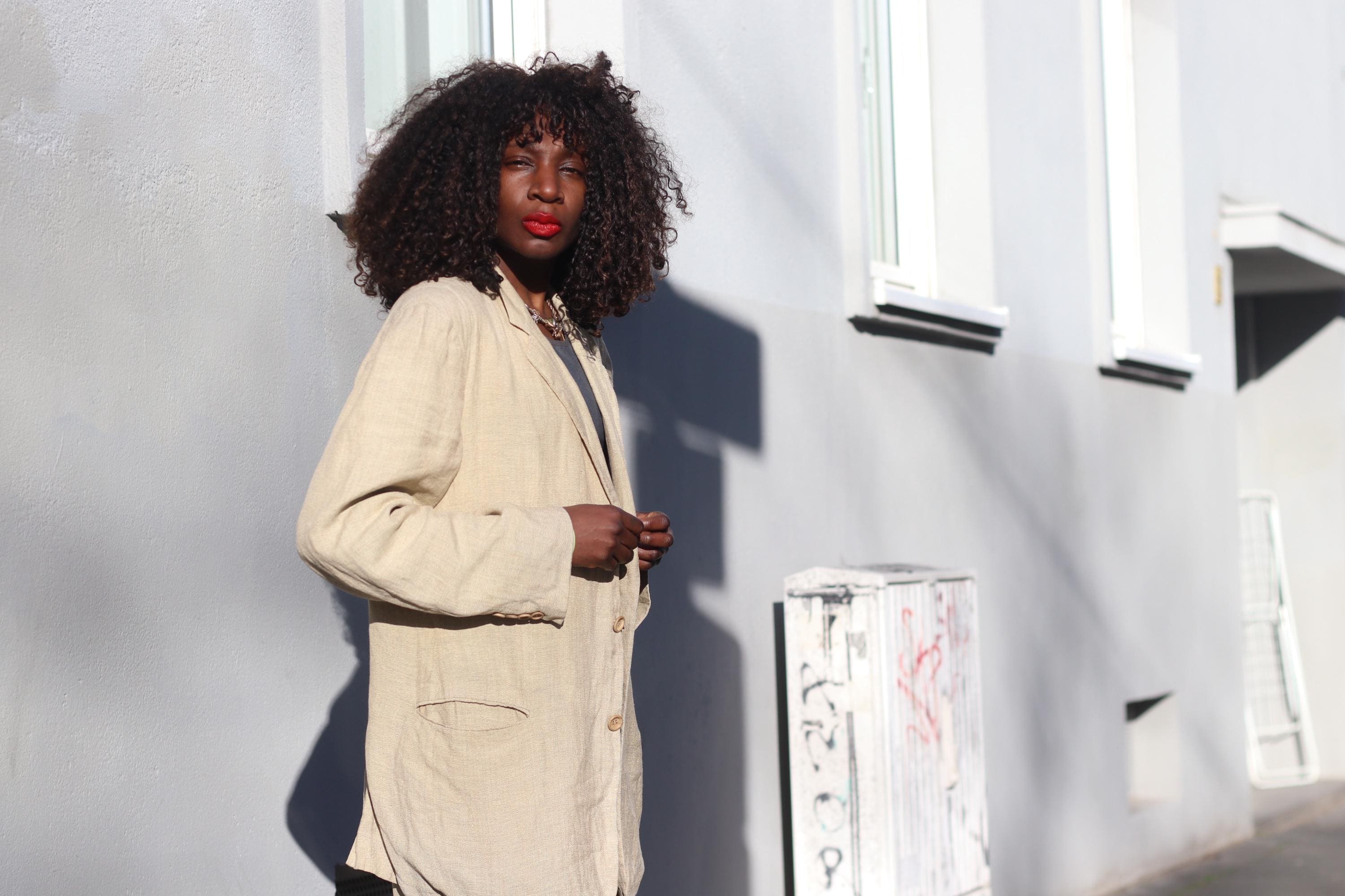 ジャケット・アウター 90s archive HUGO BOSS 2b tailored jacket 90s Hugo Boss Linen Blazer: Vintage Brown Minimalist Jacket