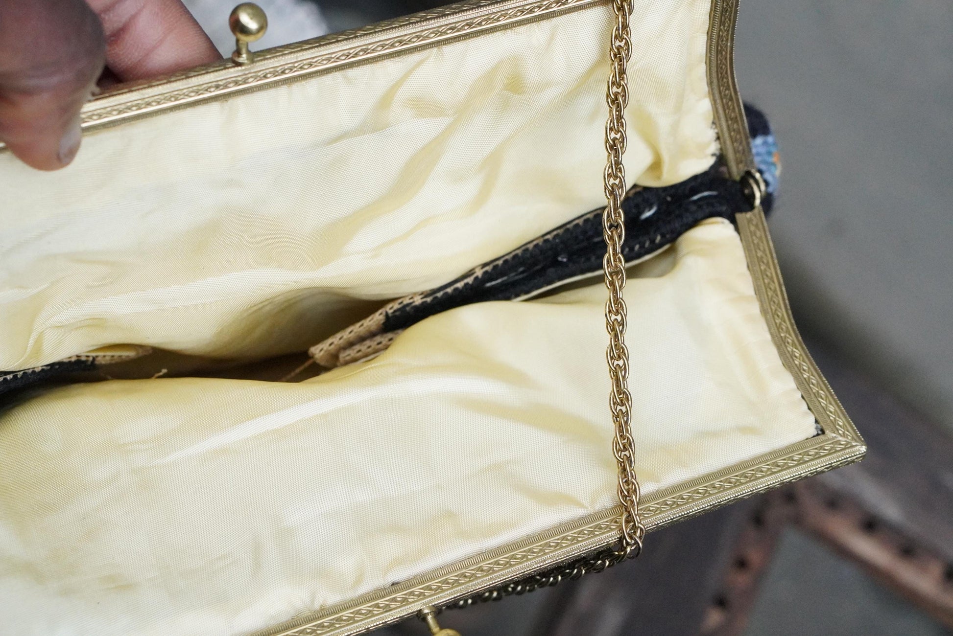 Vintage Needlepoint Handbag Floral Petit Point Purse Gold Tone Frame 1950s Evening