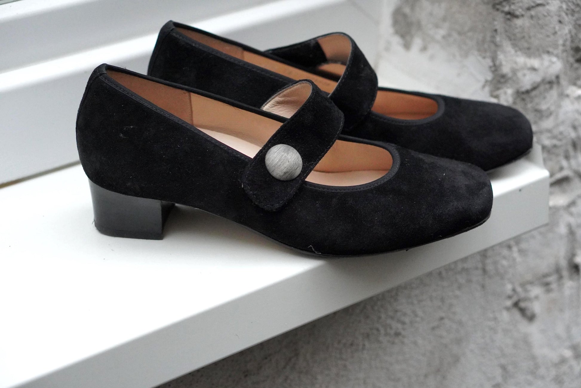 Black Suede Mary Jane Pumps: Square Toe Block Heel Shoes (UK 6)