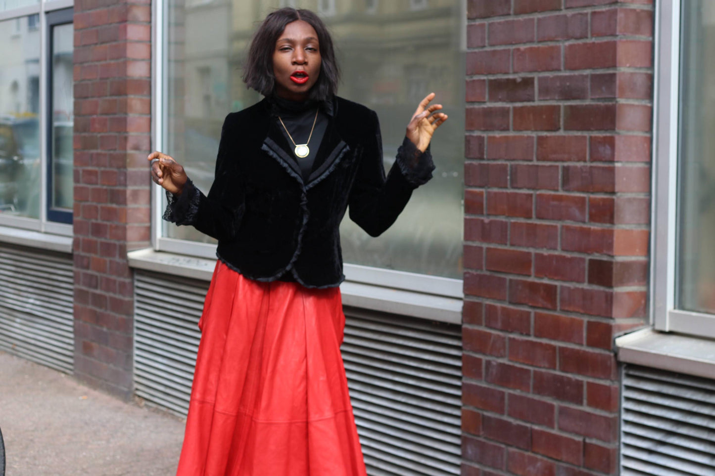 Vintage Silk Blend Velvet Blazer Black Gothic Victorian Ruffle Evening Jacket 38