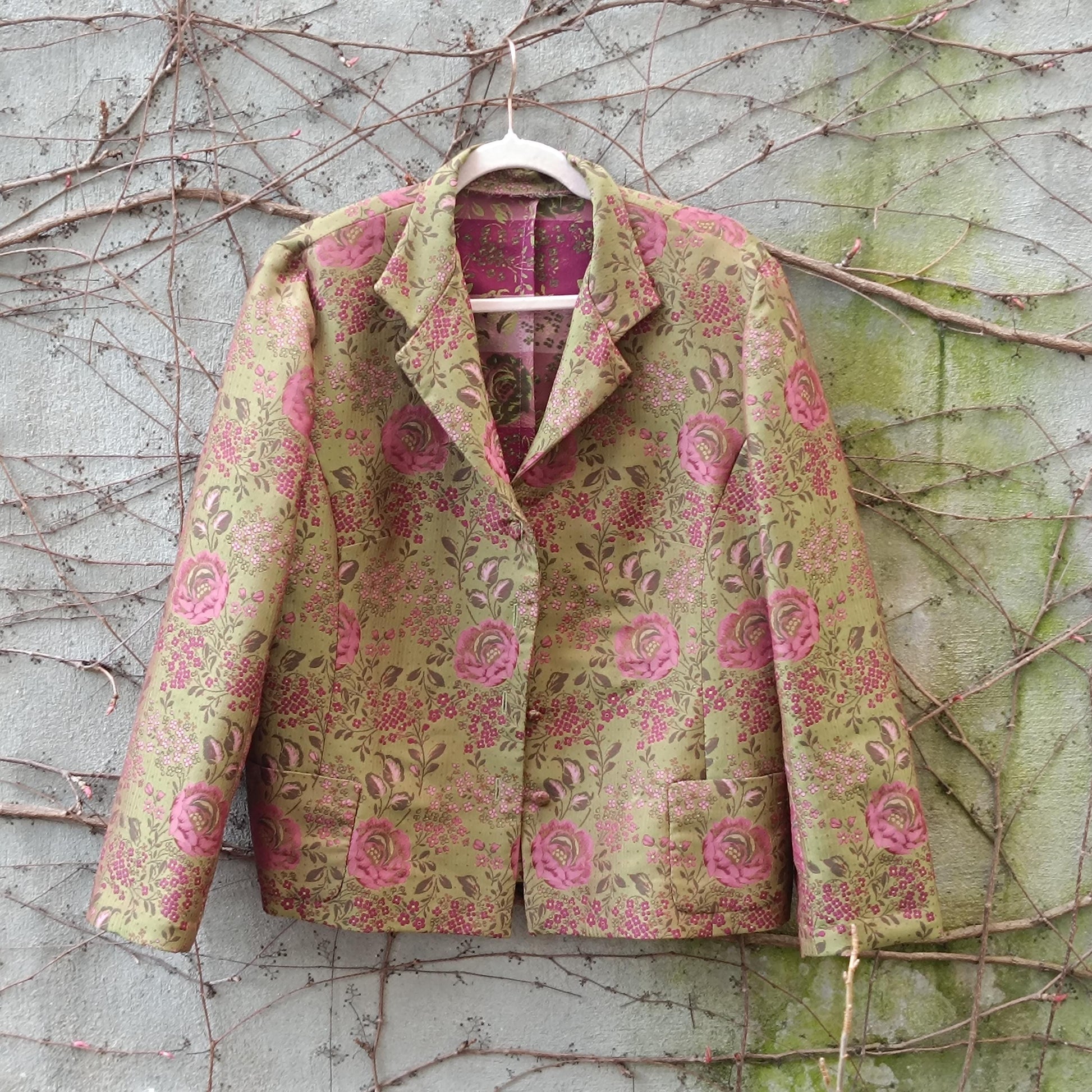 Handmade Vintage Brocade Blazer Floral Cropped Jacket Structured Retro