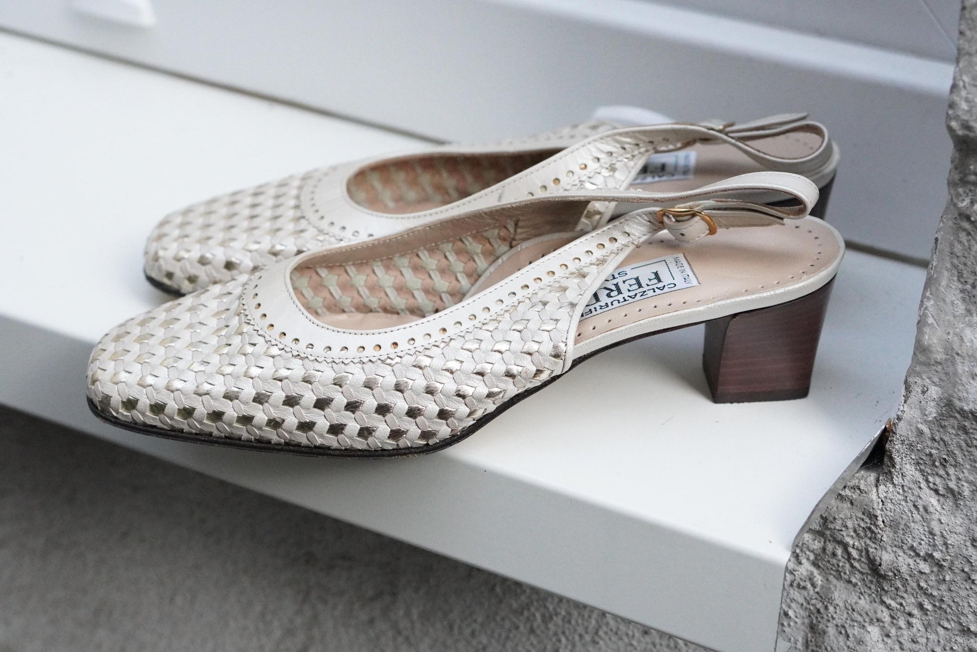 Vintage Italian Leather Slingback Shoes Cream Gold Woven Flats Square Toe Size 38.5