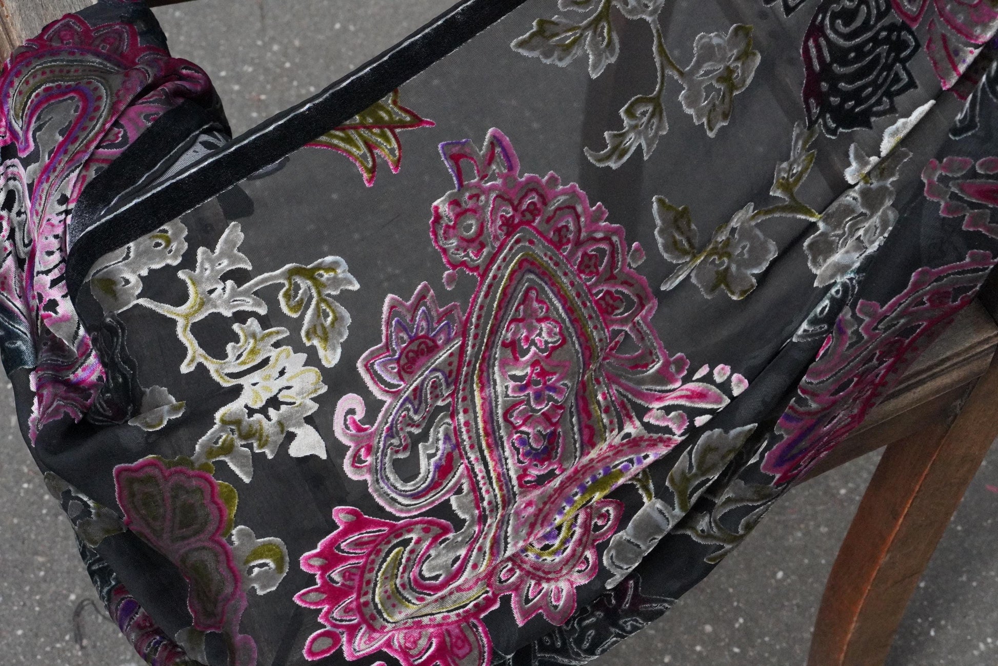 Vintage Devoré Velvet Scarf Silk Mix Paisley Shawl Magenta Black Sheer Wrap Boho