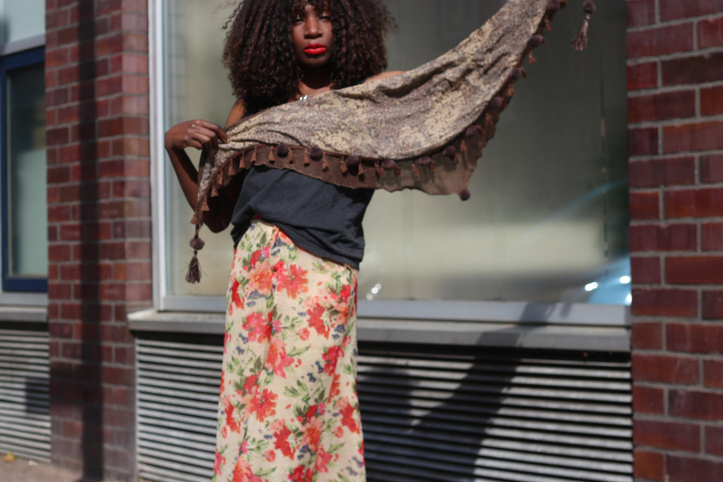 Vintage Brown Boho Tassel Shawl Pom Pom Fringe Triangle Scarf Bohemian Wrap Gypsy