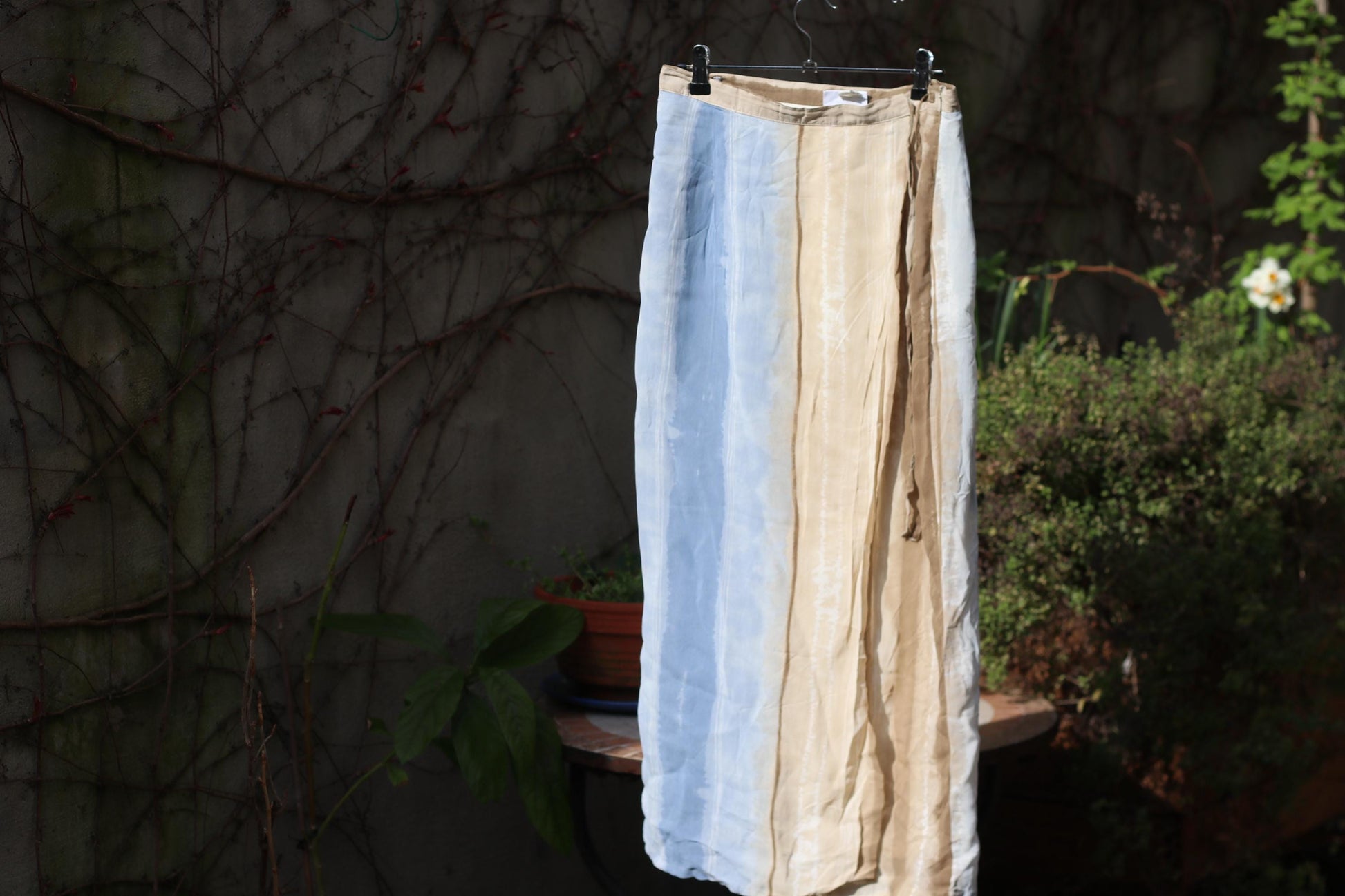 Vintage Maxi Skirt Blue Beige Boho Tie Dye Skirt Size M