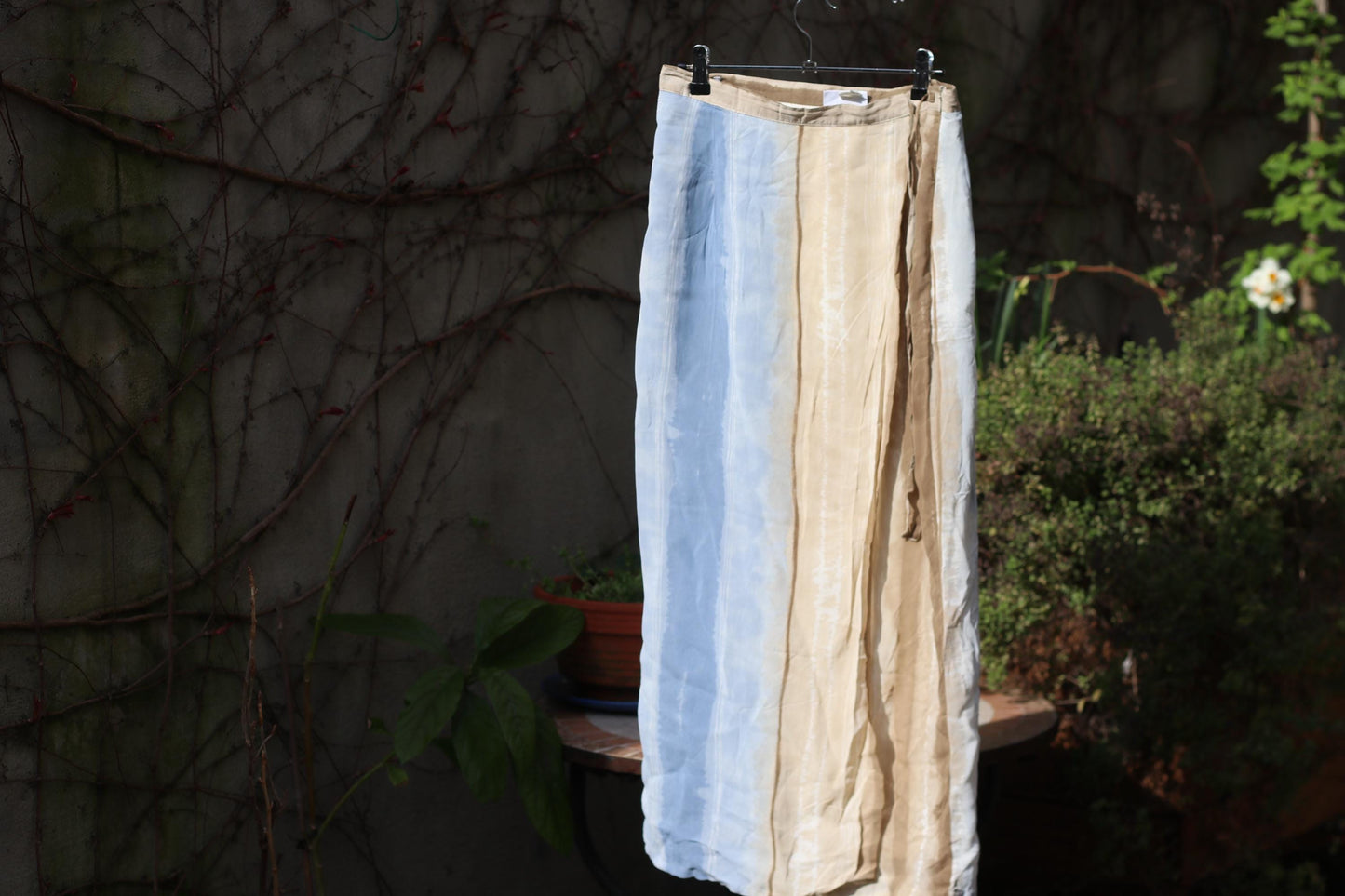 Vintage Maxi Skirt Blue Beige Boho Tie Dye Skirt Size M