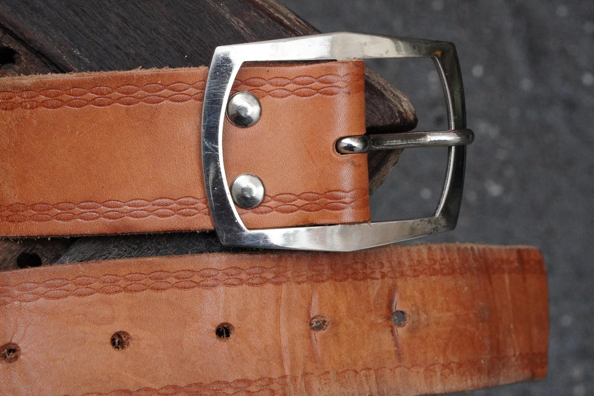 Vintage Leather Belt Hand Tooled Tan Boho 70s Western Waist Belt Silver Buckle