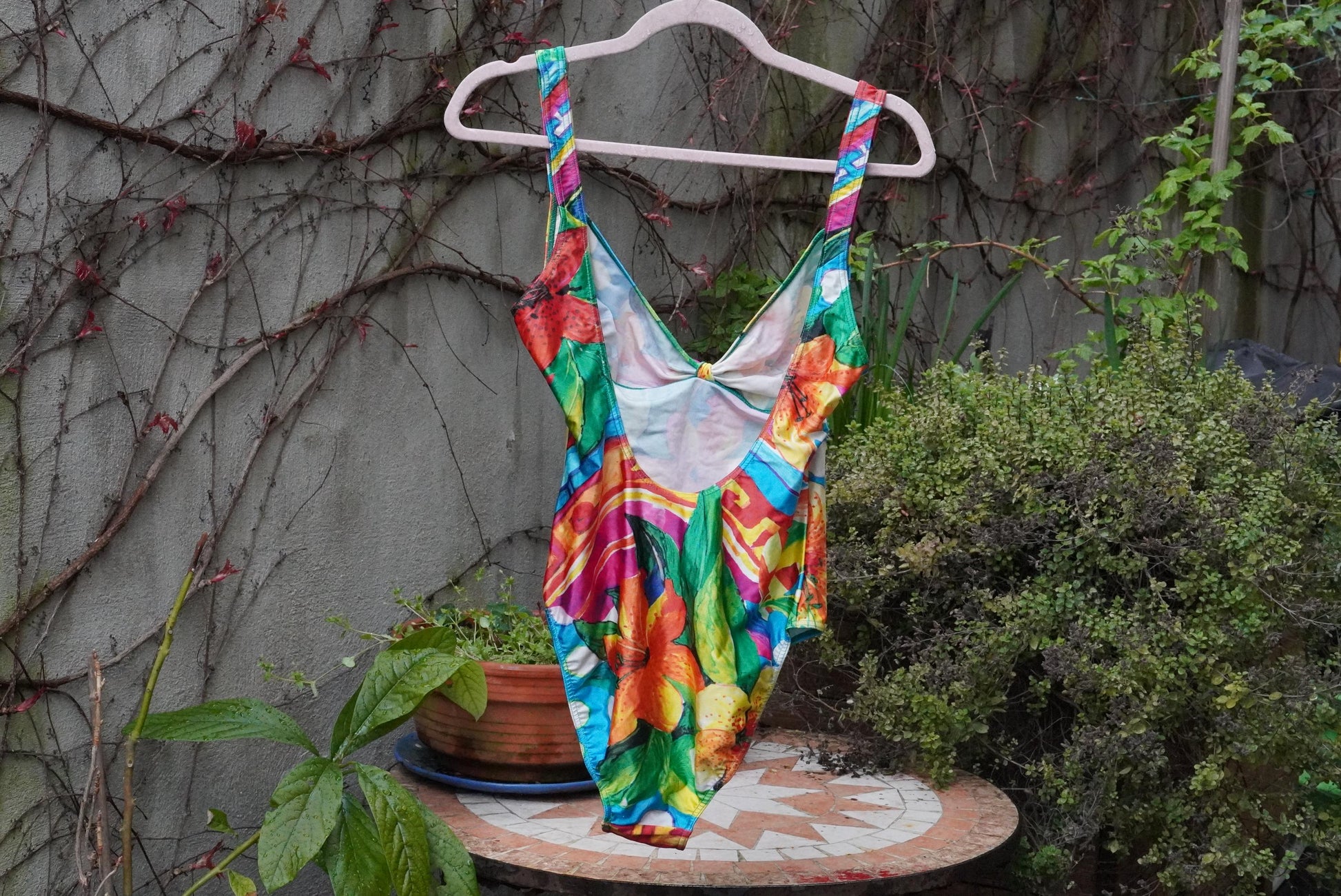 Vintage 90s Tropical Floral Swimsuit High Leg One Piece Germany Size 44 Cup B