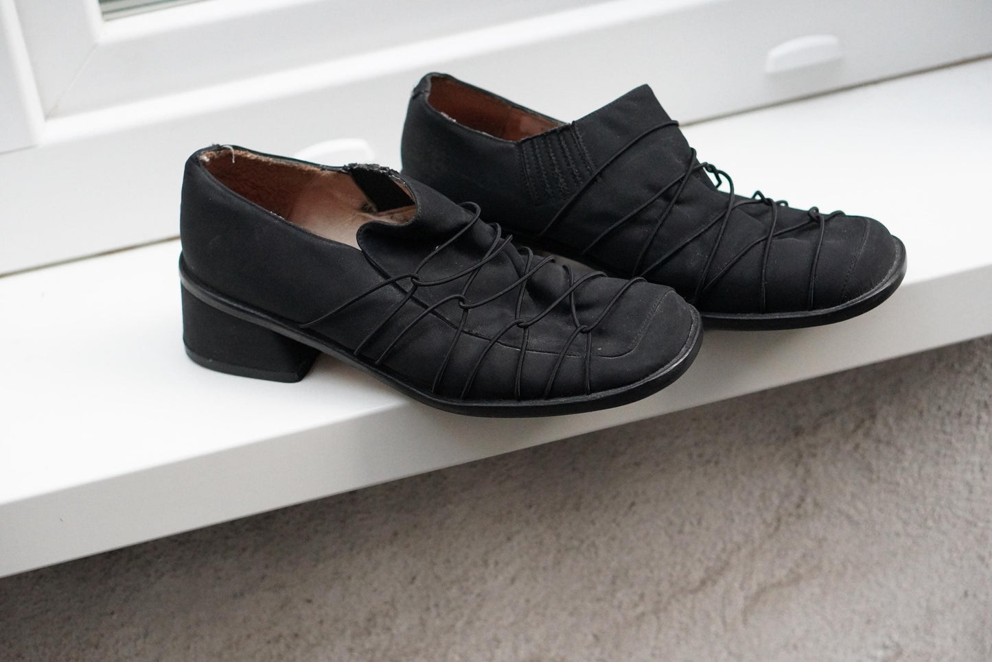 Vintage 90s Black Elastic Cage Loafers Square Toe Block Heel Techwear Shoes 37.5