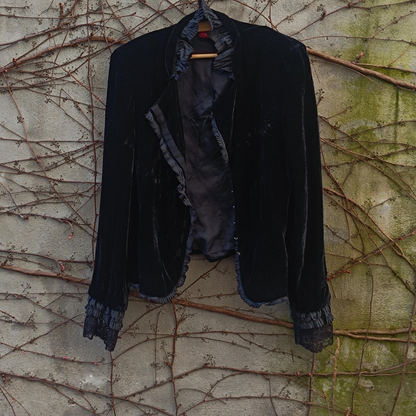 Vintage Silk Blend Velvet Blazer Black Gothic Victorian Ruffle Evening Jacket 38