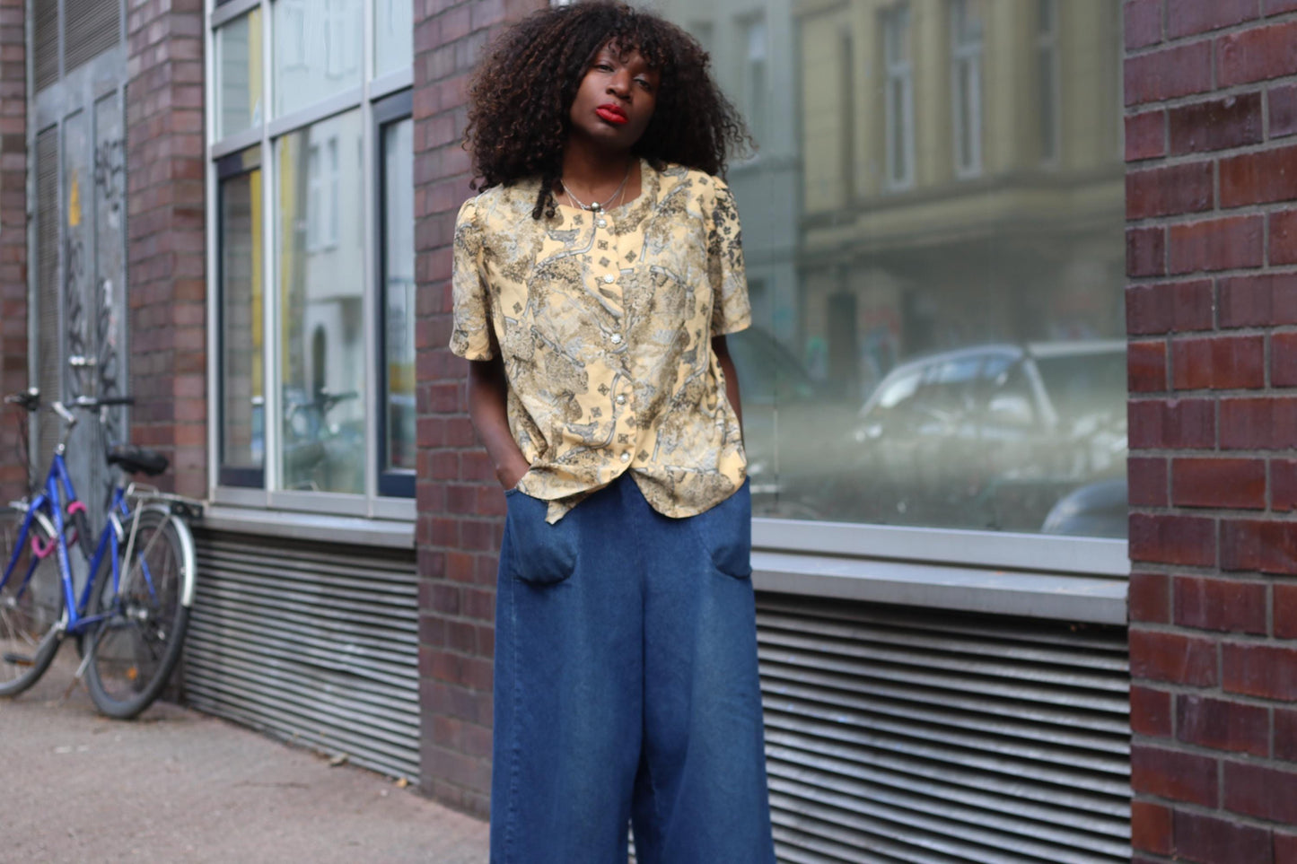 Vintage Scenic Print Blouse Yellow Square Silhouette Short Sleeve Button Up Top