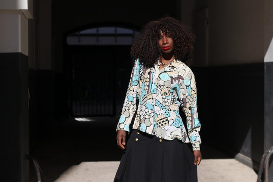 90s Vintage Floral Viscose Blouse: Blue & White Print