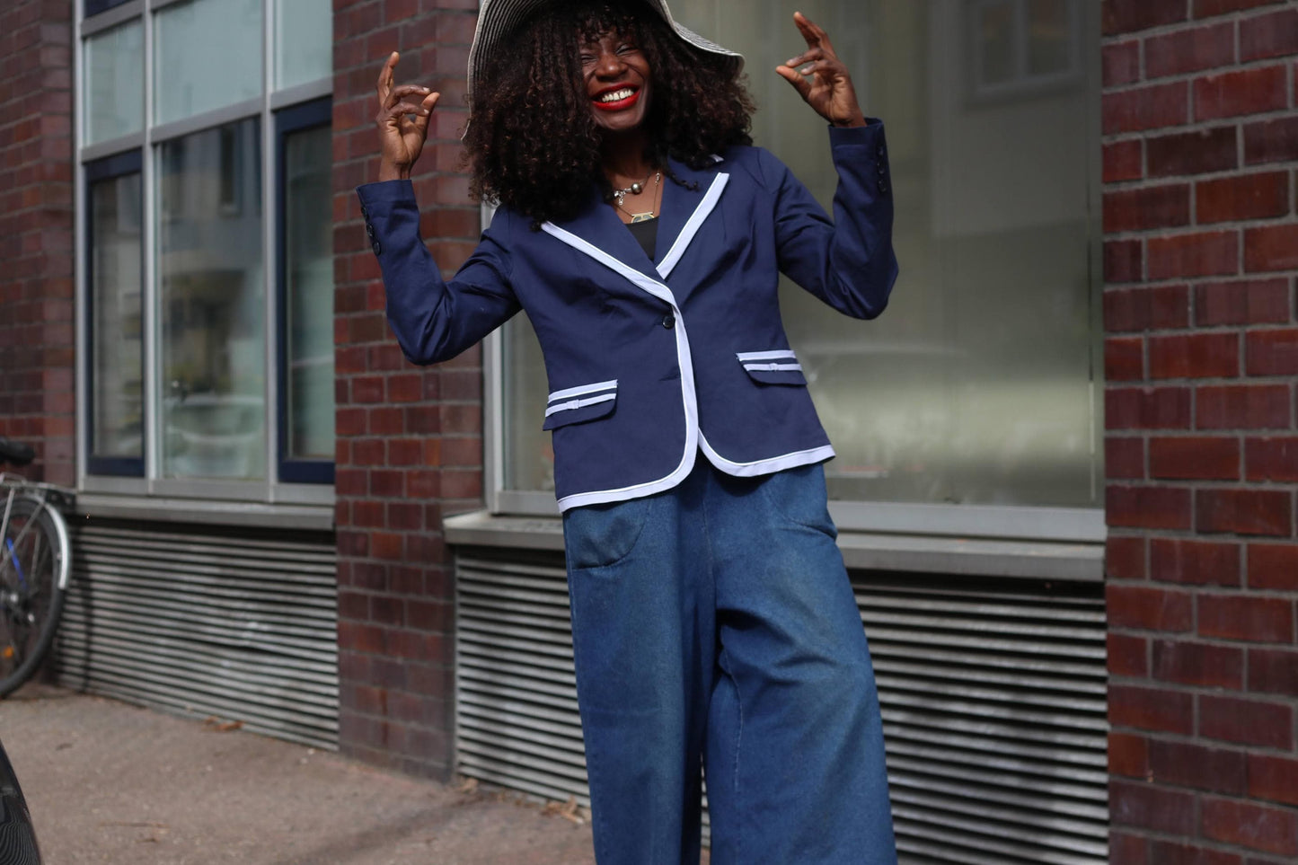 Vintage Navy Cotton Blazer Contrast Trim Tailored Jacket Minimal Chic