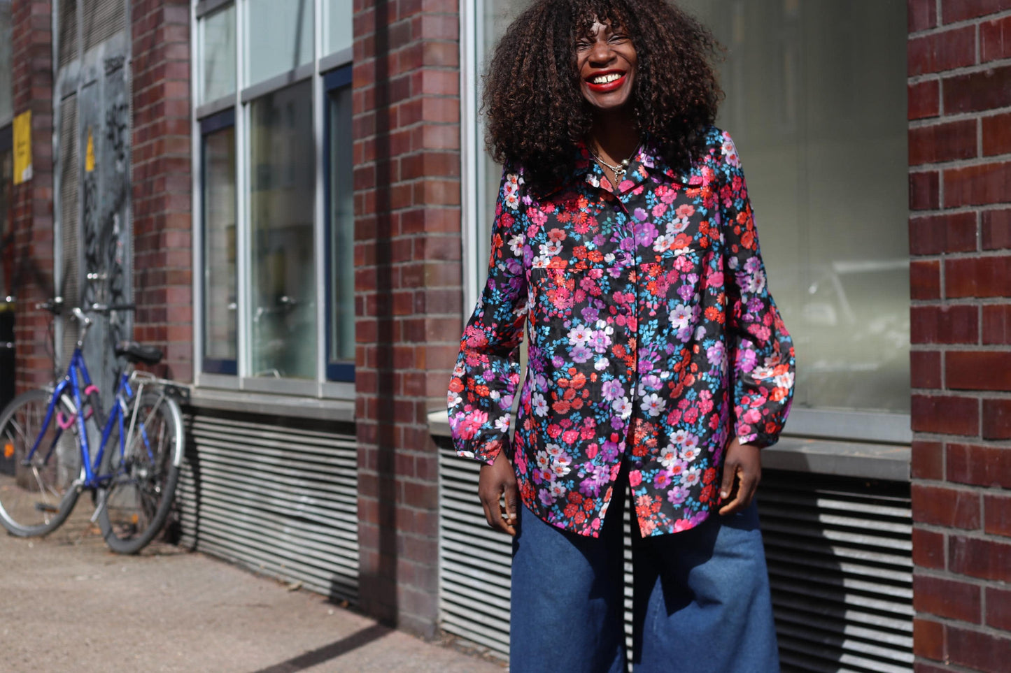 Vintage 70s Floral Blouse Long Sleeve Dagger Collar Retro Print Shirt Top S M