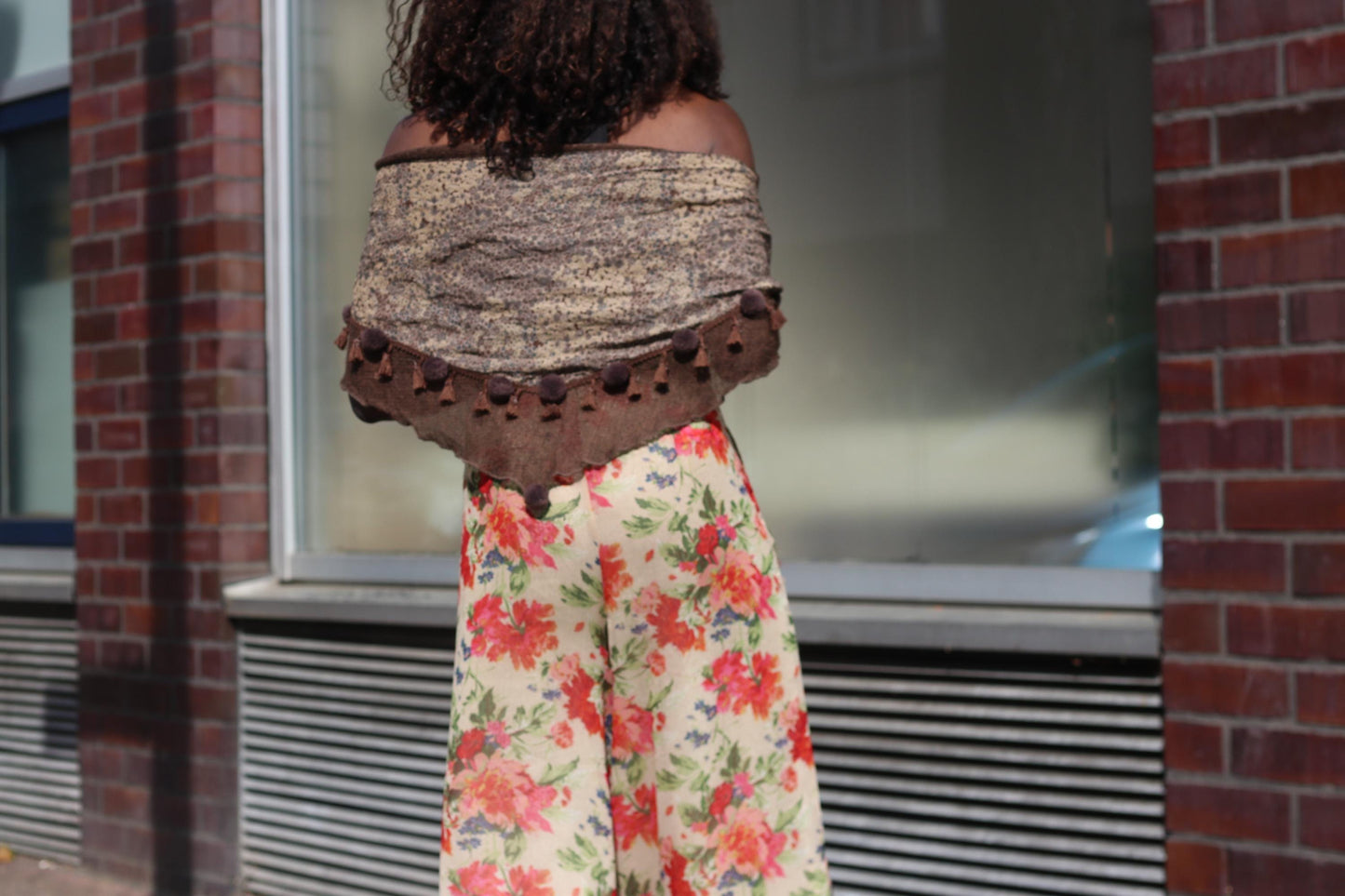 Vintage Brown Boho Tassel Shawl Pom Pom Fringe Triangle Scarf Bohemian Wrap Gypsy