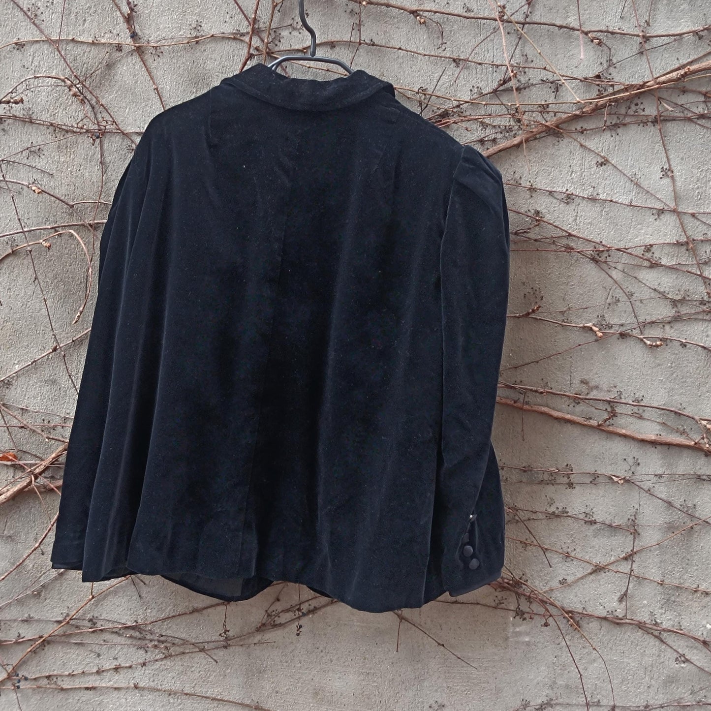 Vintage Black Velvet Jacket Puff Shoulder 1940s Style Evening Blazer Loop Button