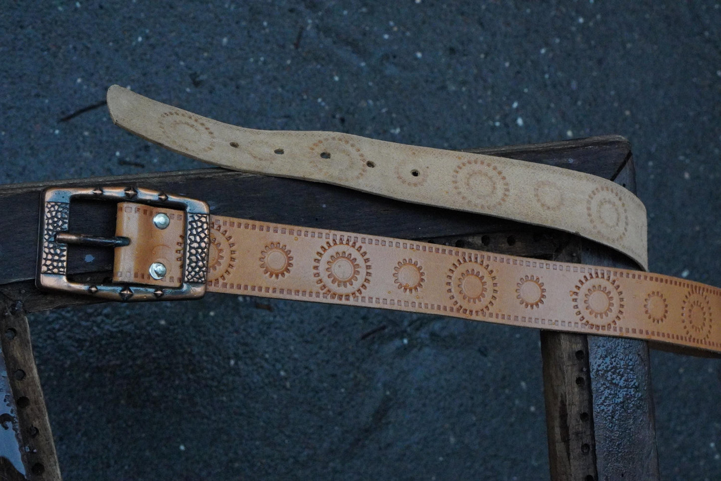 Vintage Tan Leather Belt Sunburst Hand Tooled Boho 70s Western Waist Belt Copper