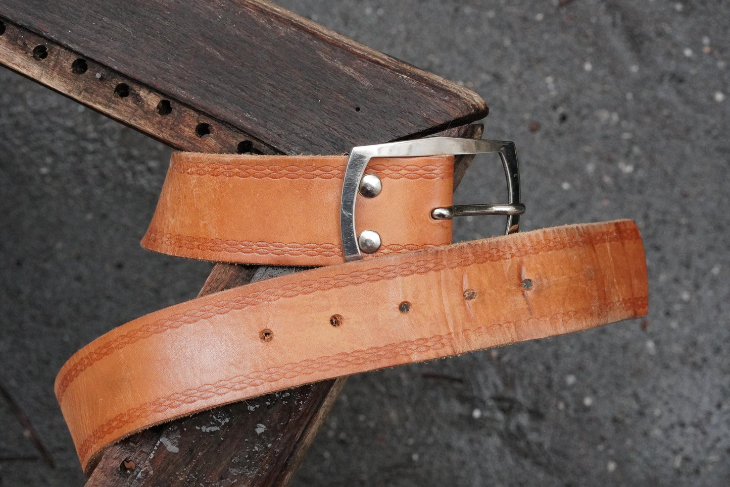 Vintage Leather Belt Hand Tooled Tan Boho 70s Western Waist Belt Silver Buckle