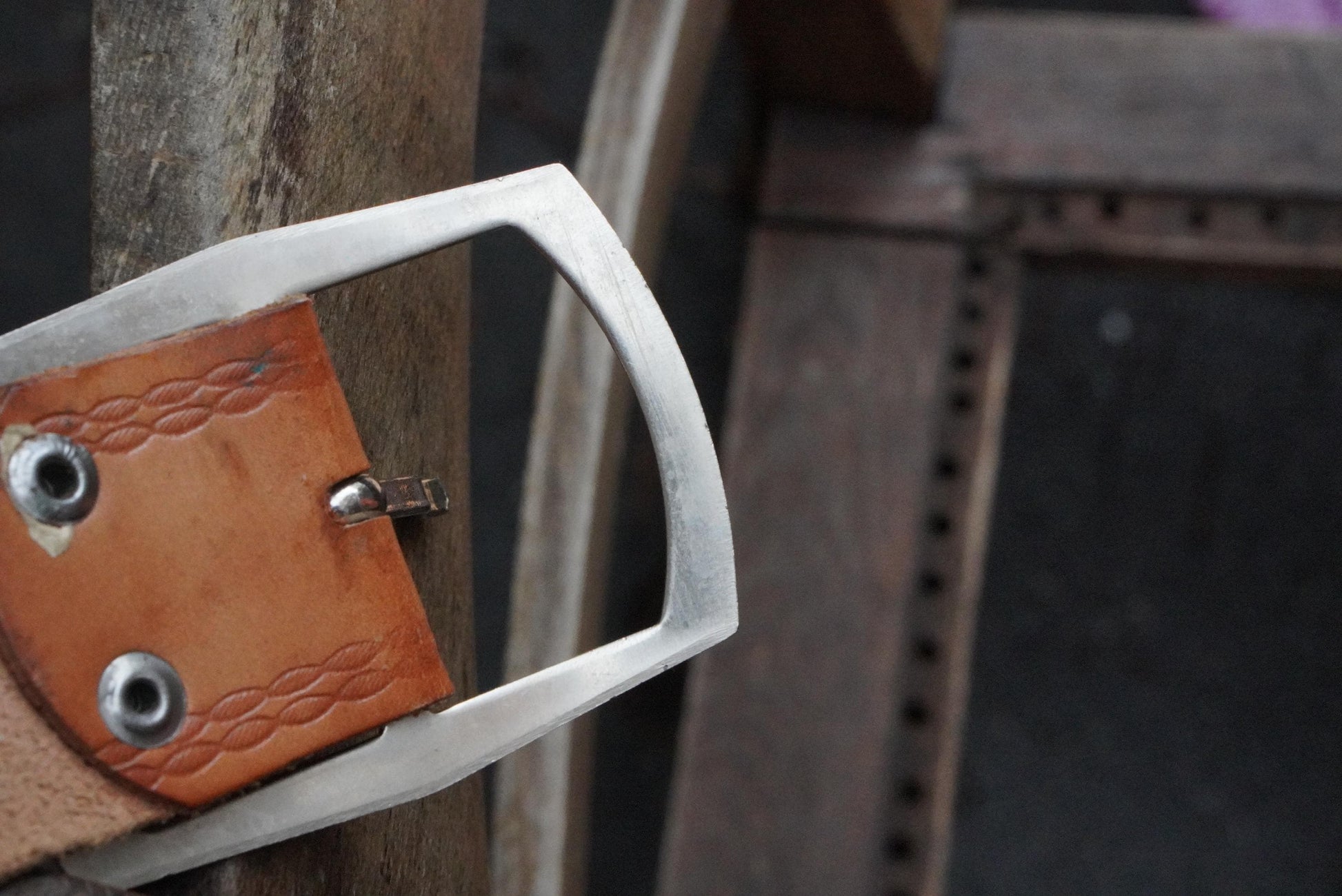 Vintage Leather Belt Hand Tooled Tan Boho 70s Western Waist Belt Silver Buckle