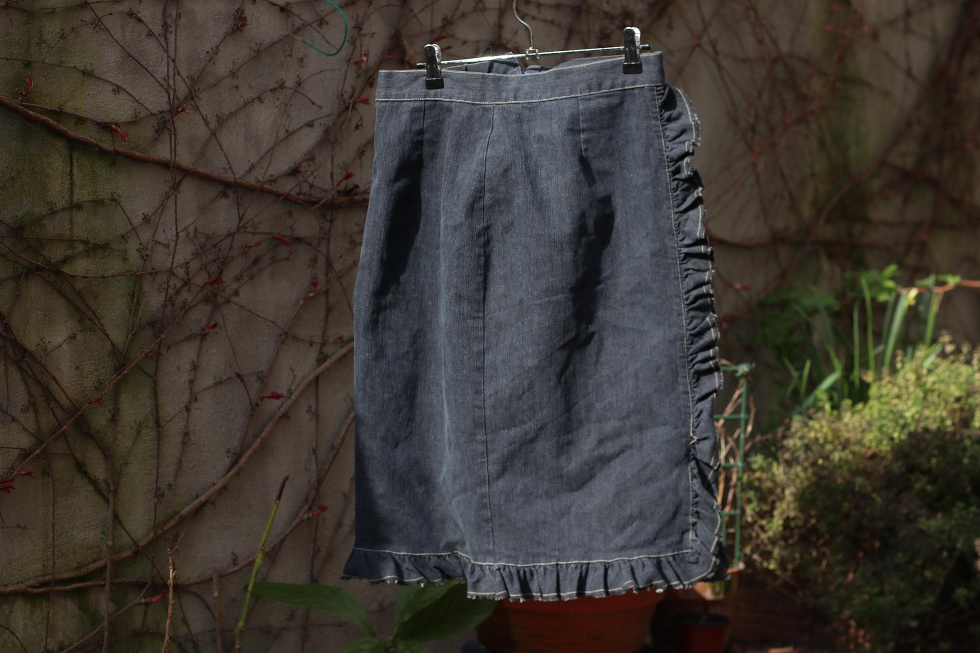 Vintage Denim Ruffle Skirt Dark Wash Cotton Midi Skirt Frill Trim A-Line 90s