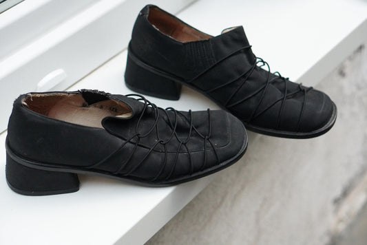 Vintage 90s Black Elastic Cage Loafers Square Toe Block Heel Techwear Shoes 37.5