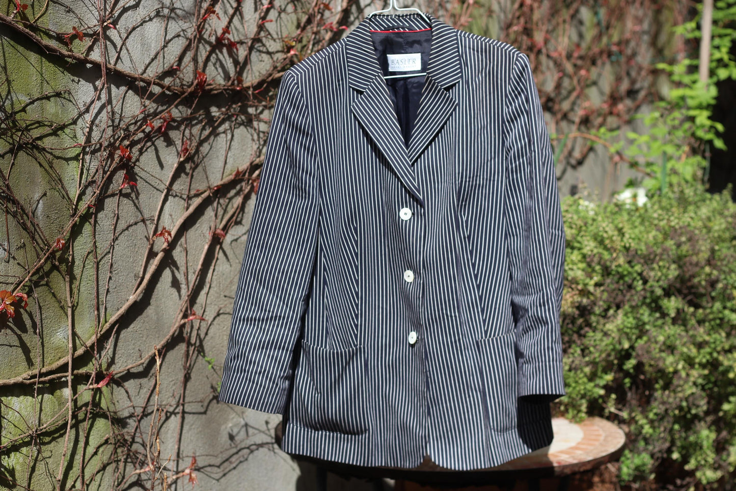 Vintage Pinstripe Blazer Navy Blue White Striped Oversized Jacket Women’s Size M