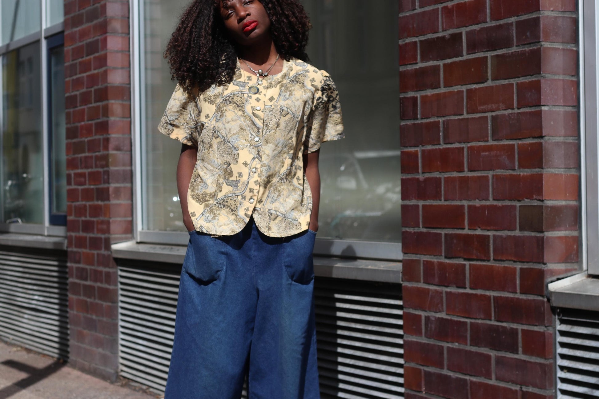 Vintage Scenic Print Blouse Yellow Square Silhouette Short Sleeve Button Up Top