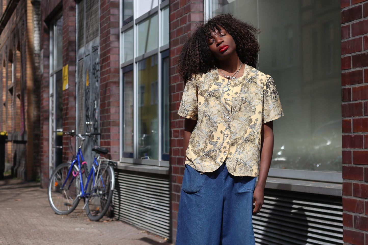 Vintage Scenic Print Blouse Yellow Square Silhouette Short Sleeve Button Up Top