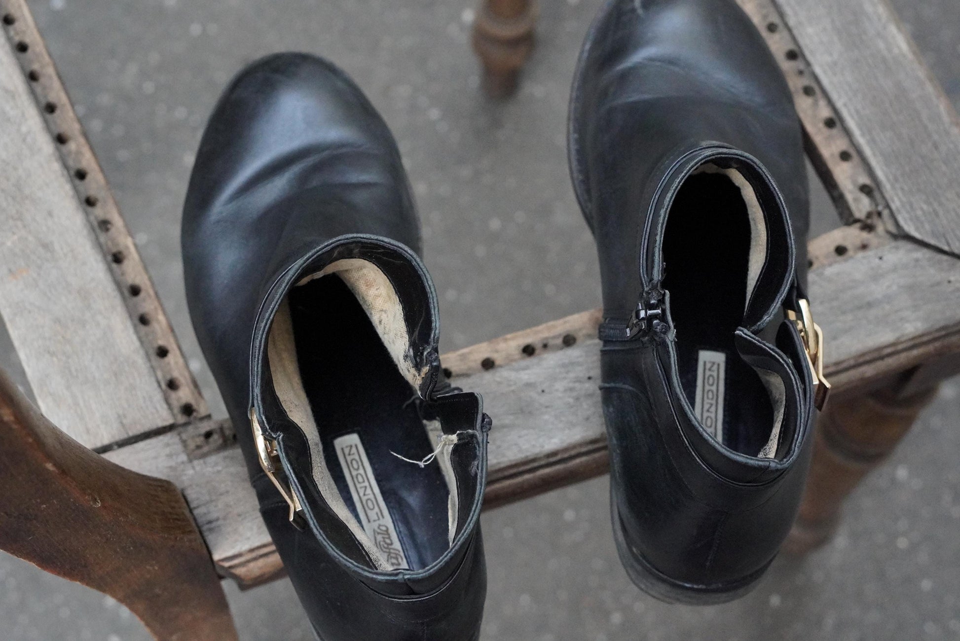 Vintage Buffalo London Black Leather Ankle Boots Buckle Detail Size 40 Minimalist