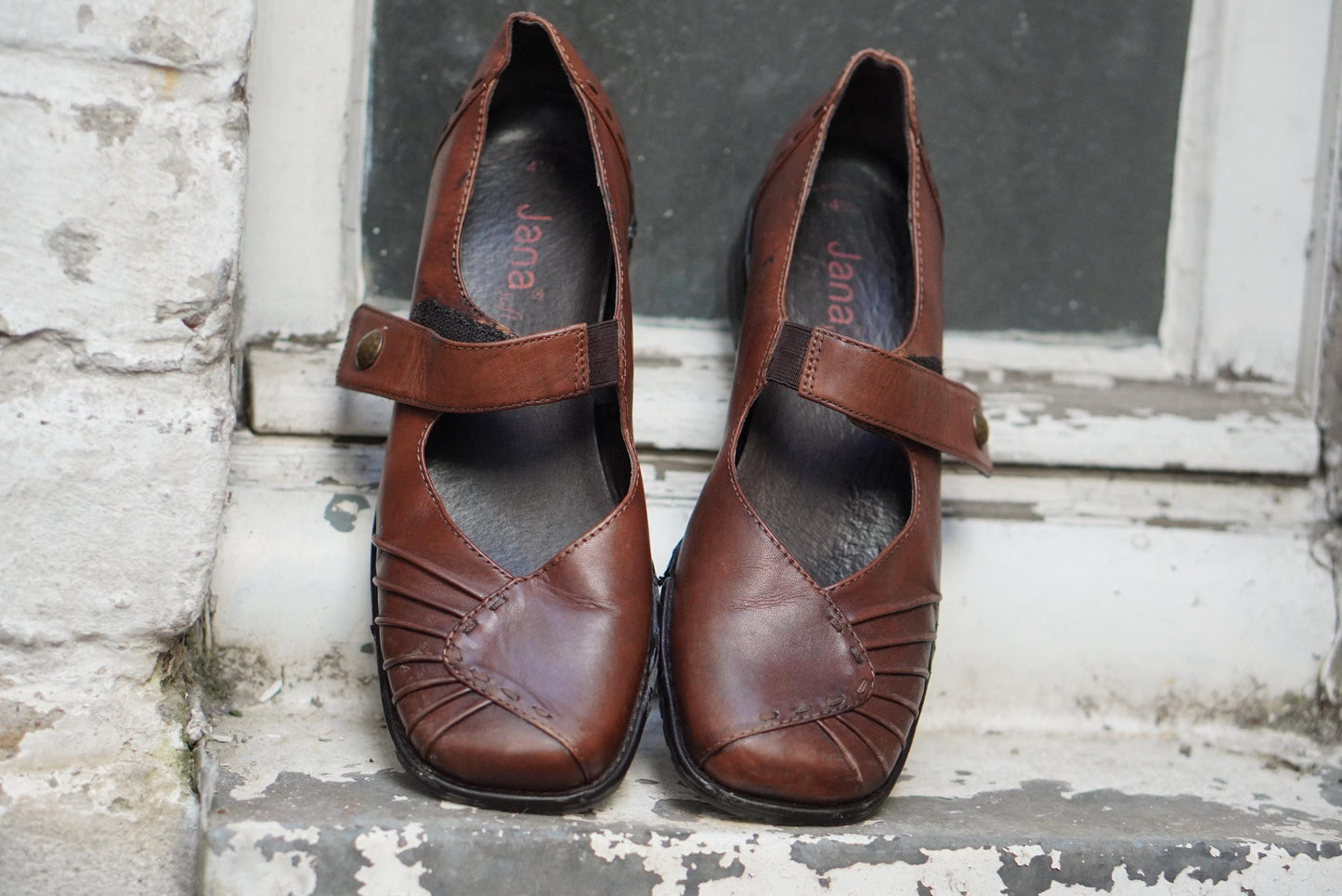 Vintage Brown Leather Mary Janes Pleated Square Toe Low Heel Pumps Comfort Shoes