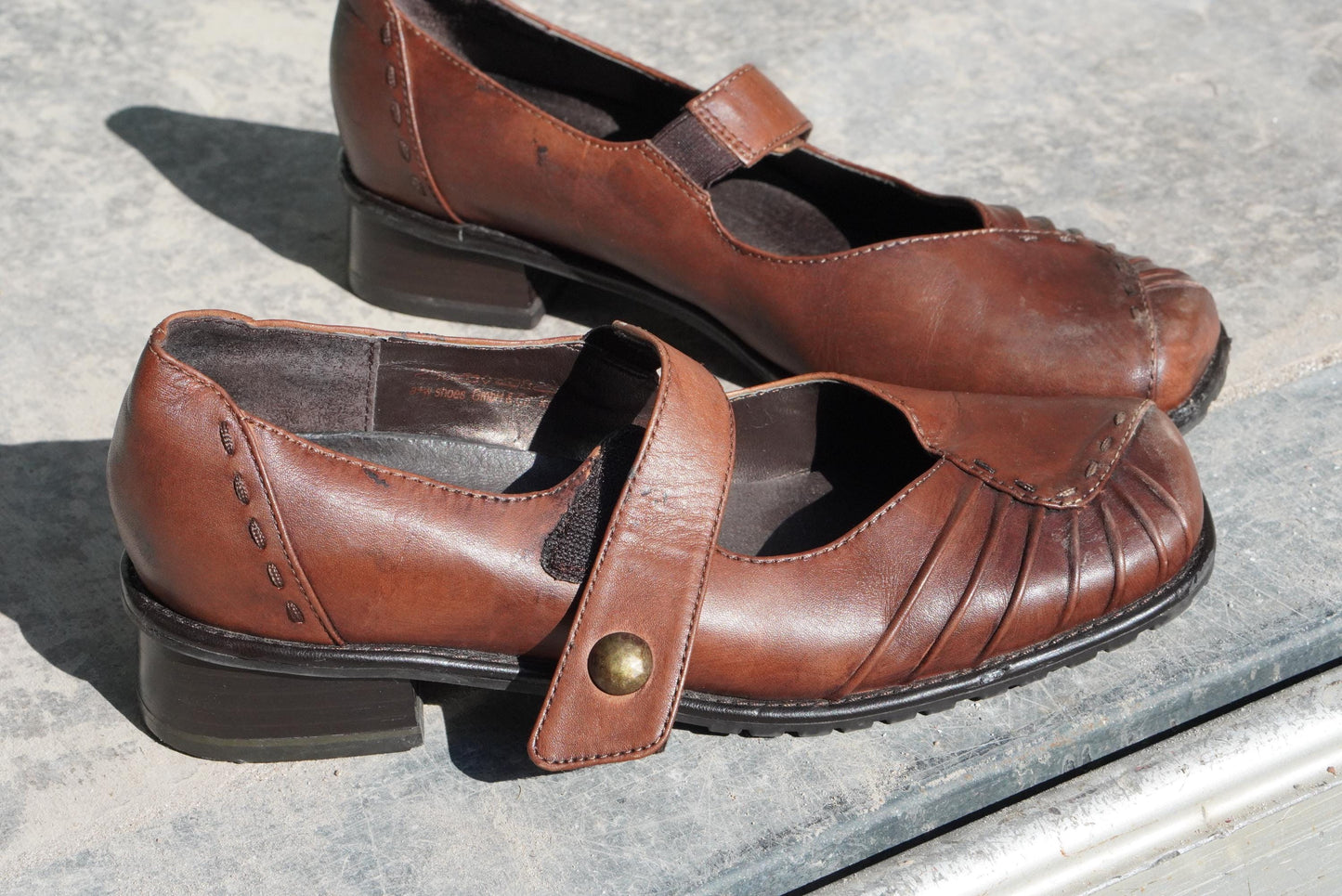 Vintage Brown Leather Mary Janes Pleated Square Toe Low Heel Pumps Comfort Shoes