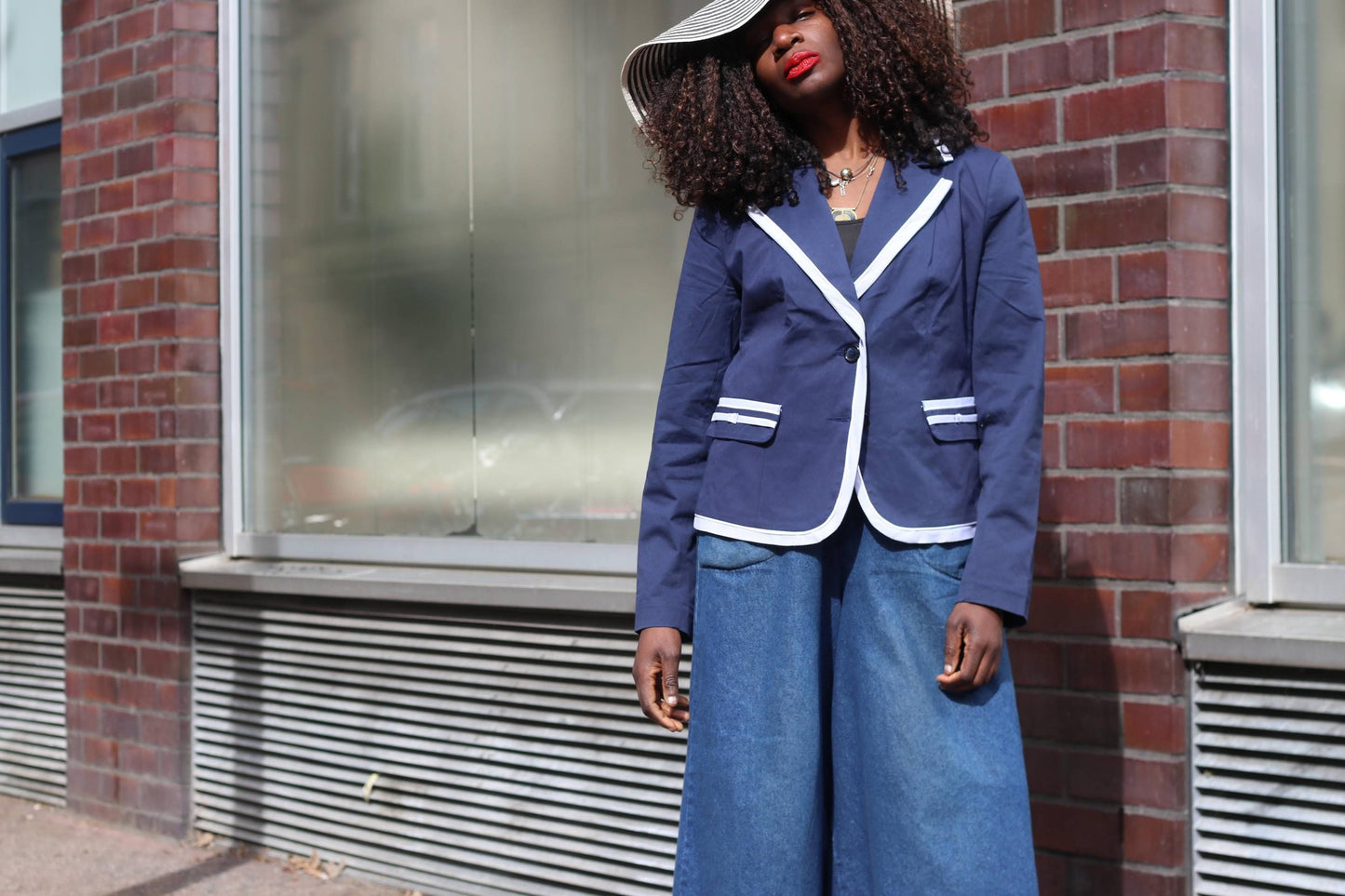 Vintage Navy Cotton Blazer Contrast Trim Tailored Jacket Minimal Chic