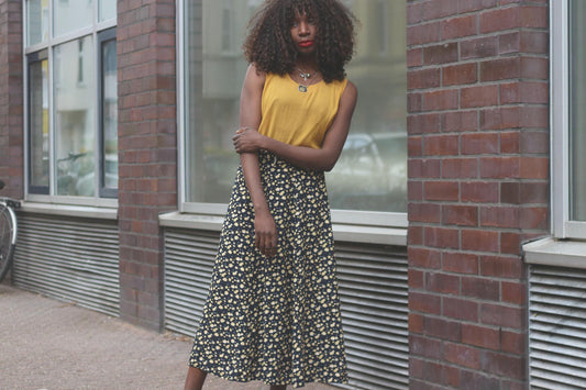 Vintage Floral Maxi Skirt Black and Yellow Ditsy Print 90s Boho High Waist Summer