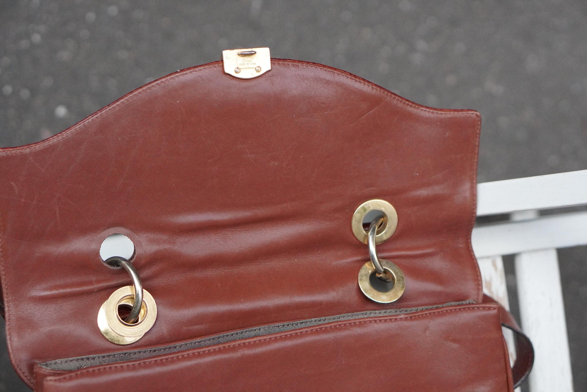 Vintage Amsellka Cognac Leather Handbag Lizard Embossed Flap Top Handle Bag