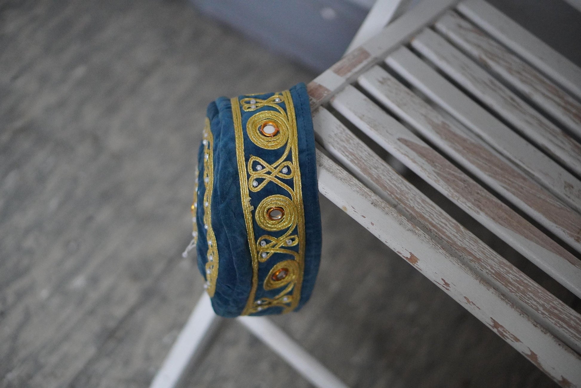 Vintage Embroidered Pillbox Hat Teal Velvet Gold Boho Festival Headpiece Ethnic