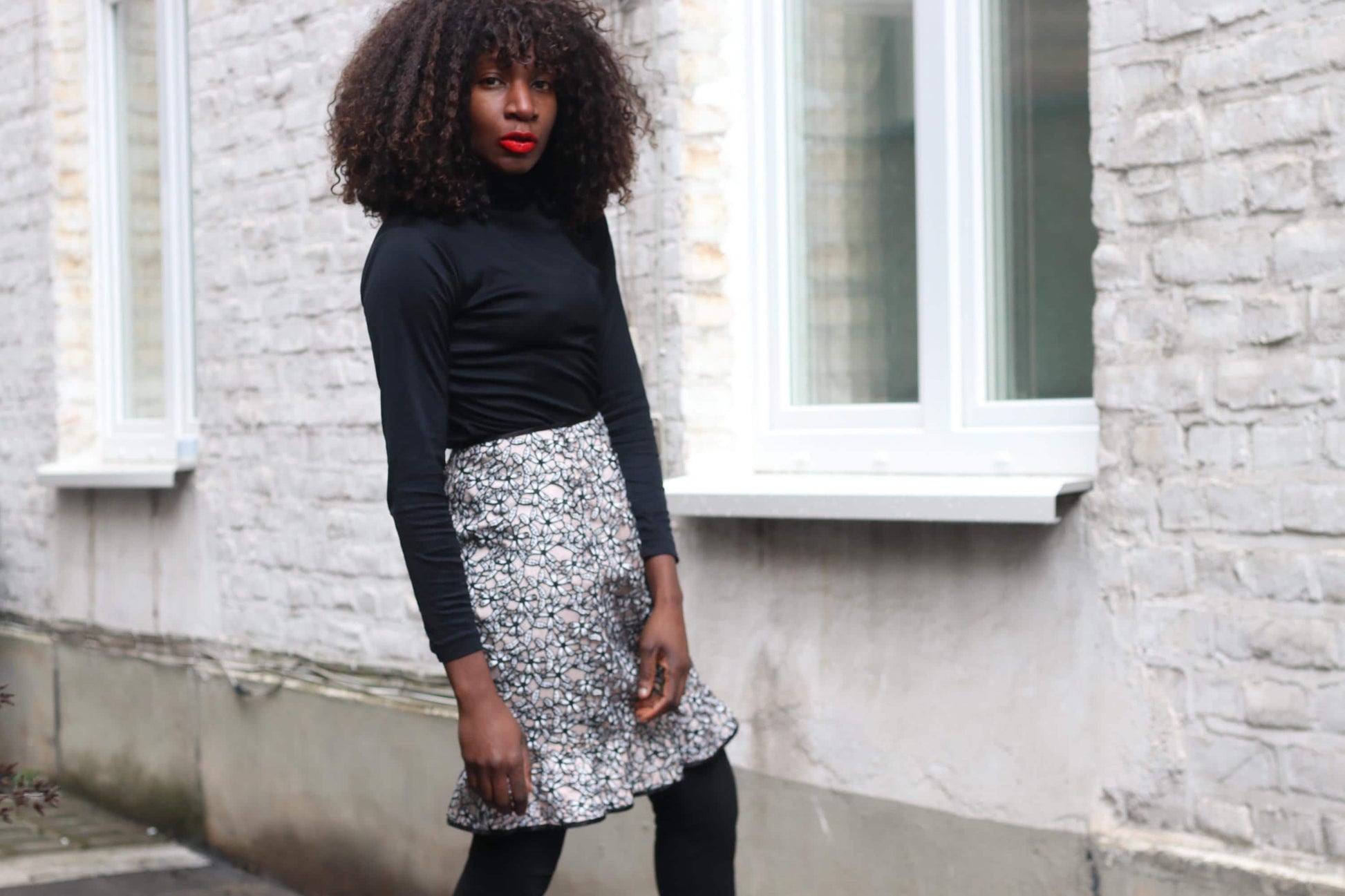 Vintage Merletti Floral Lace Mini Skirt| 90s Romantic Ruffle Hem Skirt Size S